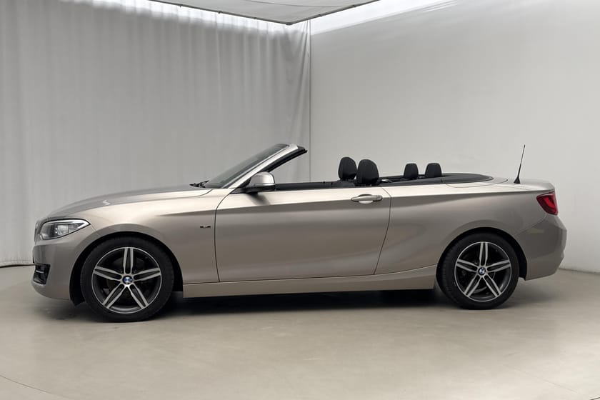 Bild 2 av BMW 220d Convertible 220 Cabriolet (190hk) Sport Line Läder HiFi