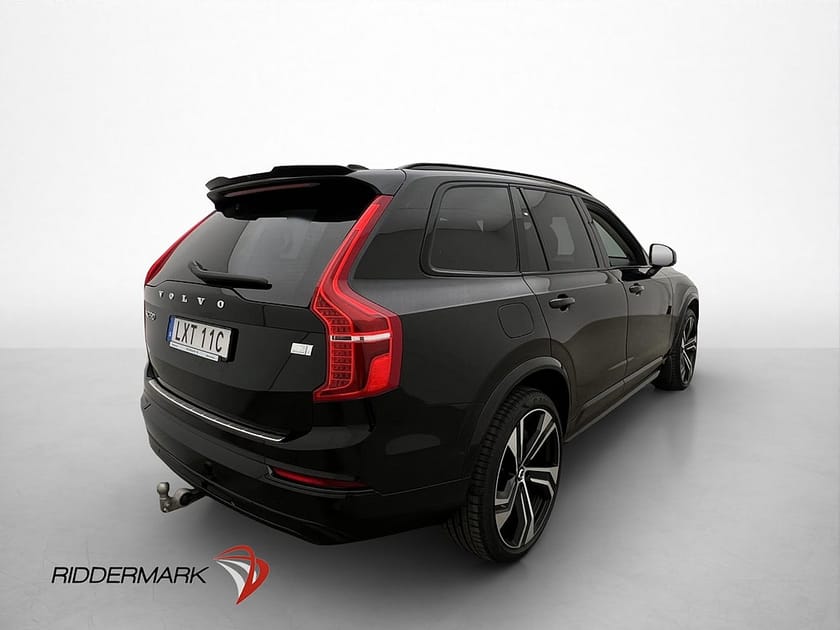 Bild 4 av Volvo XC90 7-seater Recharge T8 7 Sits Ultimate Dark B&W Pano Luft