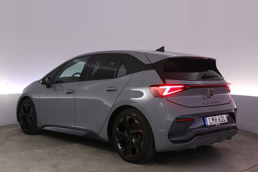 Bild 4 av CUPRA Born e-boost 58 Kamera Navi 19'' Adap.Farth CarPlay V-hjul