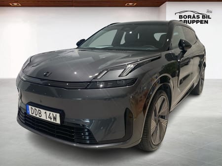 Lynk & Co 08 PHEV More