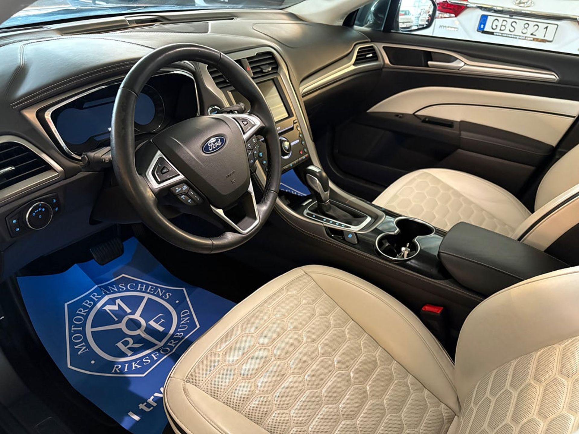 Ford Mondeo 2.0 TDCi Vignale 2018, bild 5/10