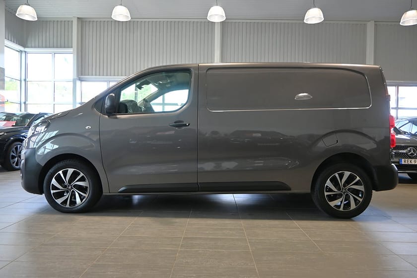 Bild 2 av Citroën Jumpy Van 2.0 BlueHDi 120hk 3-sits Värmare