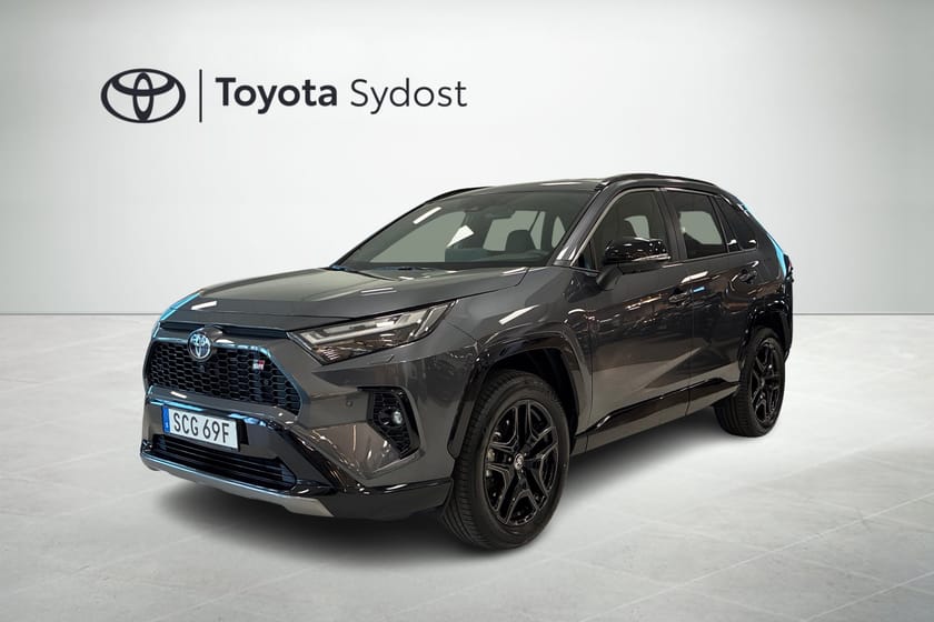 Bild 1 av Toyota RAV4 Hybrid AWD-i AWD GR Sport Automat Navigation Drag Rattvärme Backkamera JBL System Adaptiv farthållare mm.