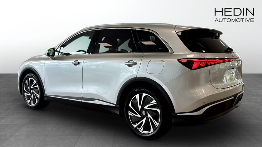Bild 2 av MG S6 EV Dual Motor LUXURY AWD 77KWH - LADDKORT 15 000KR.