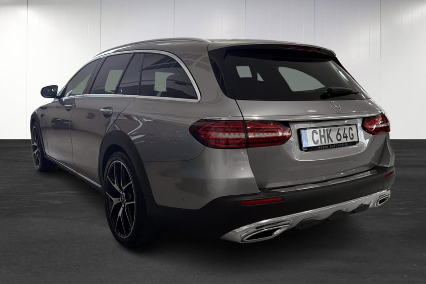 Bild 4 av Mercedes-Benz E 220 d 4MATIC All-Terrain Avantgarde / Drag
