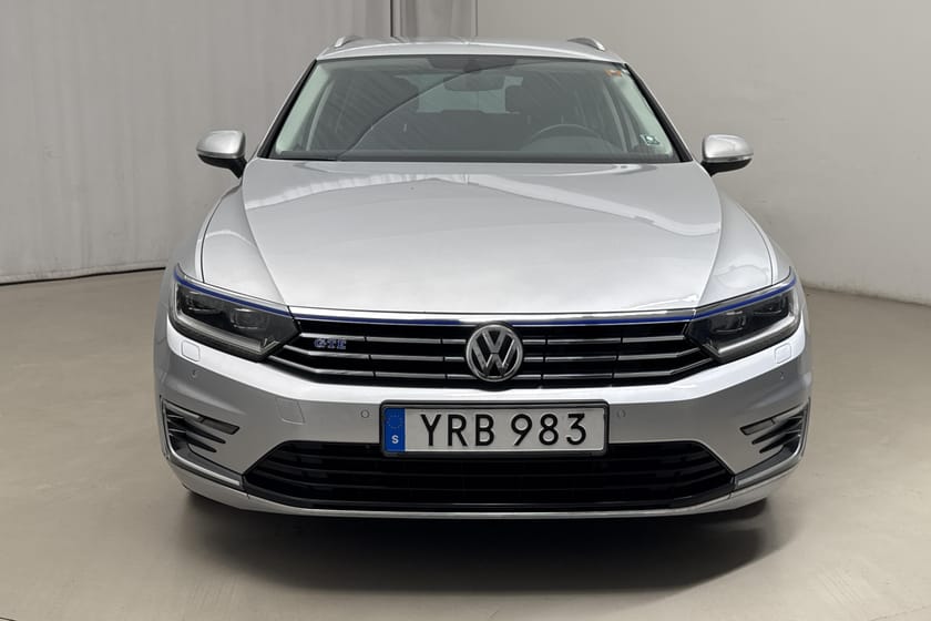 Bild 5 av Volkswagen Passat Variant GTE Plug-in-Hybrid SC 218hk Executive Business