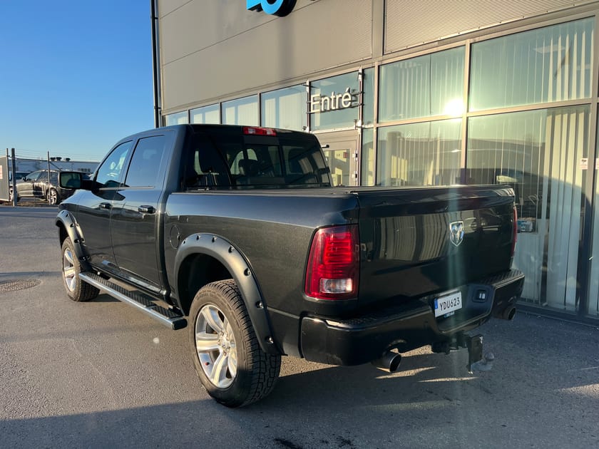 Bild 3 av RAM 1500 Crew Cab