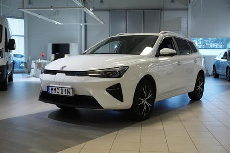 MG 5 Long Range 61 kWh Luxury Apple CarPlay Kamera Fartpilot