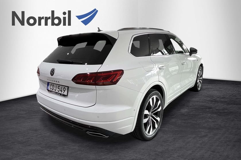 Bild 4 av Volkswagen Touareg R-Line V6 TDI 286hk Välutrustad!