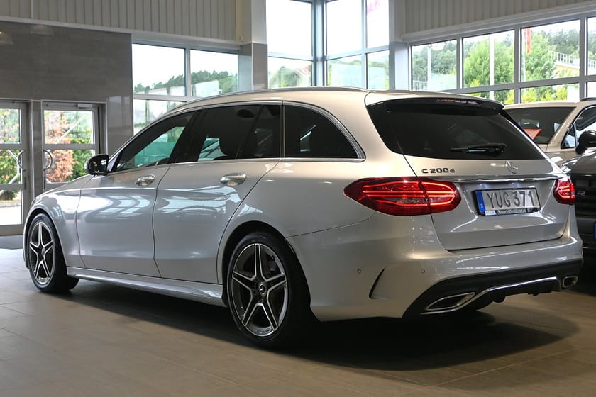 Bild 3 av Mercedes-Benz C 200 T d 9G-Tronic AMG Line Drag Kamera