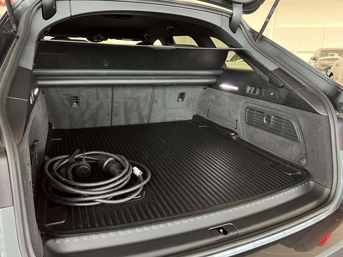 Audi Audi A6 Avant 55 TFSI e quattro — bild 5