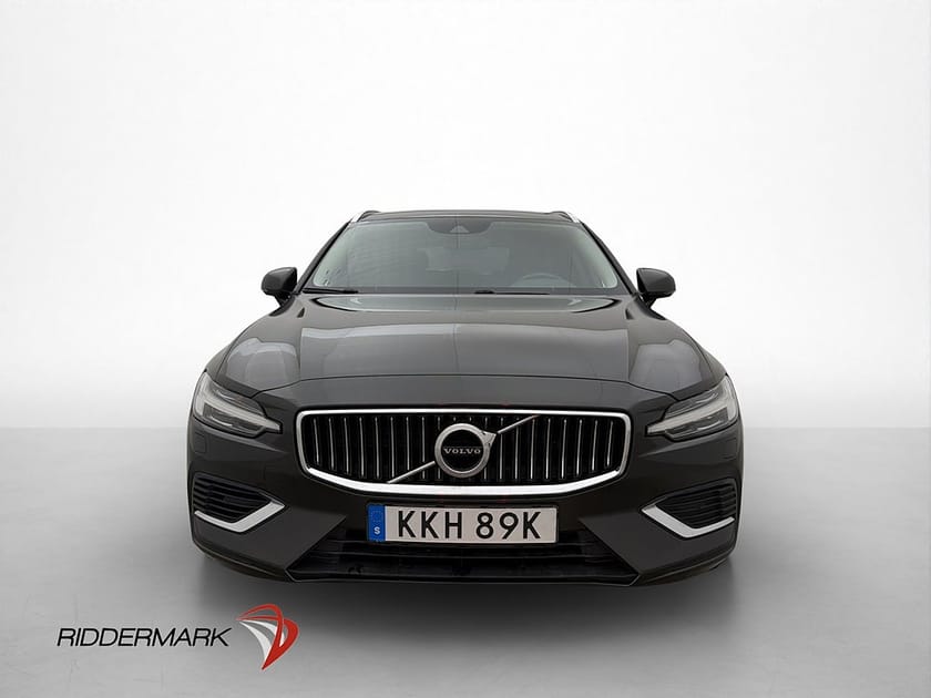 Bild 2 av Volvo V60 T6 AWD 341hk Inscription Värmare Drag Navi Kamera