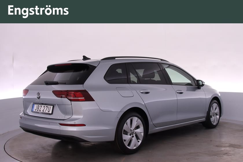 Bild 3 av Volkswagen Golf Sportscombi Life eTSI150 DSG, Dragkrok