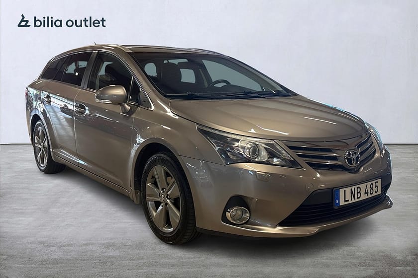 Bild 4 av Toyota Avensis Kombi 1.8 Valvematic Edition 50/  / Navi / B-Kamera