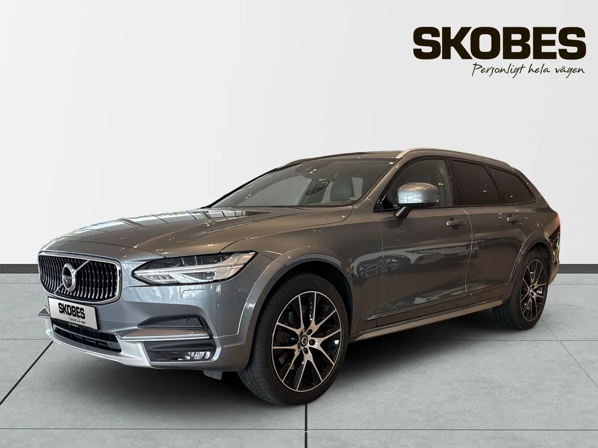 Volvo V90 Cross Country