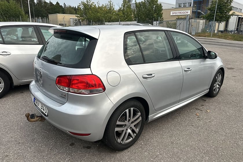 Bild 3 av Volkswagen Golf 5-dörrar 1.6 TDI Masters