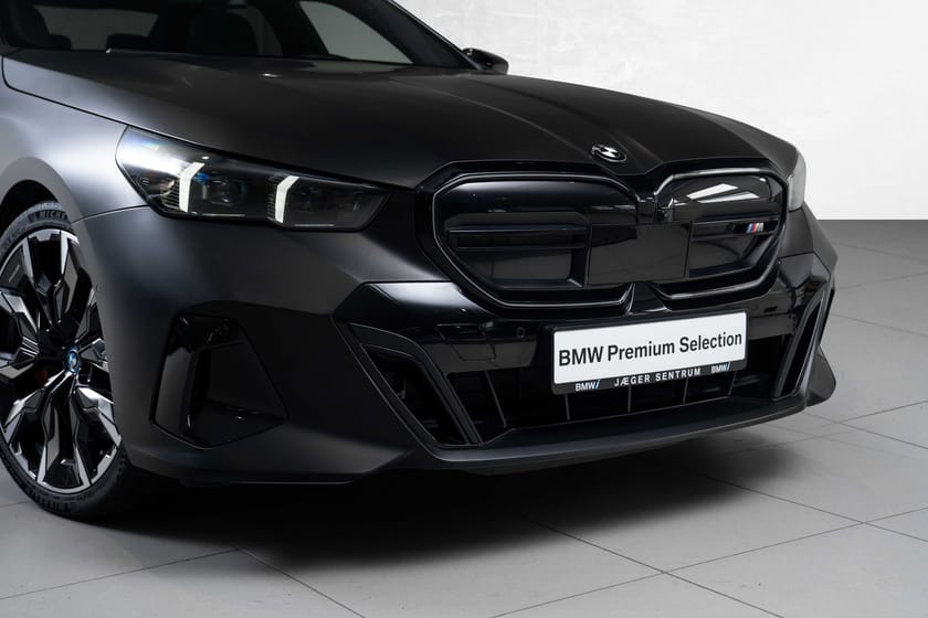 Bilde 2 av BMW i5 M60 xDrive Sedan - M Sport PRO-Glasstak-Skinn-Krok-Glasstak