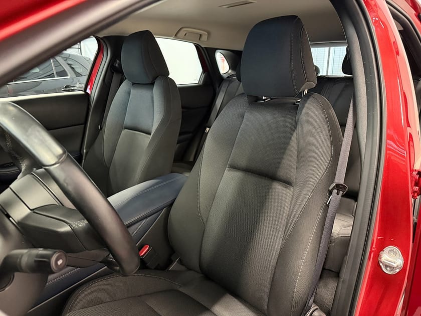Bild 5 av Mazda CX-30 2.0 e-SKYACTIV-G M Hybrid 150Hk Drag V-hjul 1 ägare