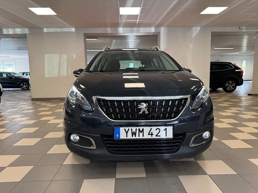 Bild 2 av Peugeot 2008 1.2 PureTech 110 EAT Automat ACC Kamrem bytt