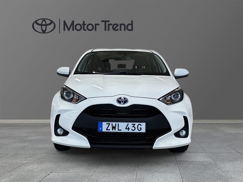 Bild 5 av Toyota Yaris Hybrid 1,5 ACTIVE KOMFORTPAKET VINTERHJUL