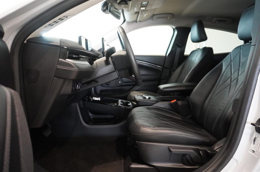 Bild 5 av Ford Mustang Mach-E Standard Range Teknik Paket 269hk