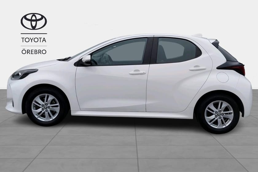 Bild 3 av Toyota Yaris Hybrid Active Komfortpaket Vinterhjul