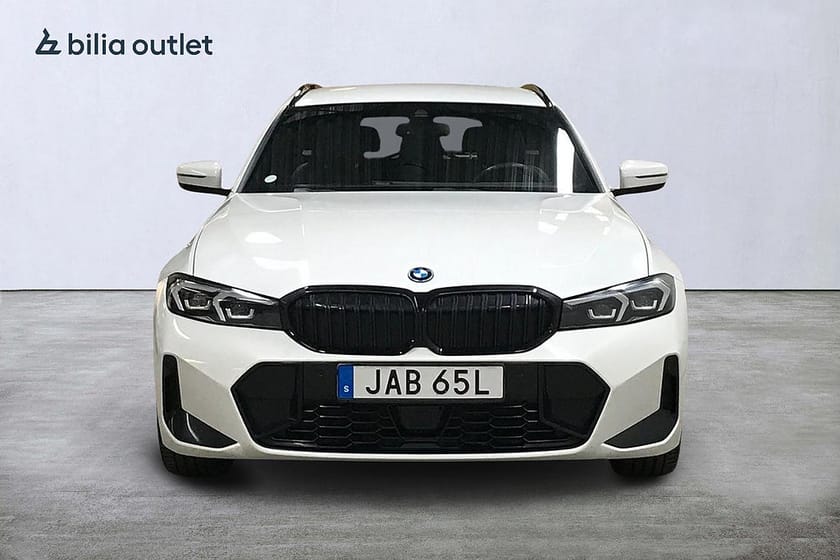 Bild 3 av BMW 330e Touring aut M Sport 292hk Navi Backkamera Widescreen