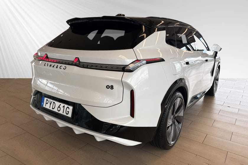Bild 4 av Lynk & Co 08 PHEV More
