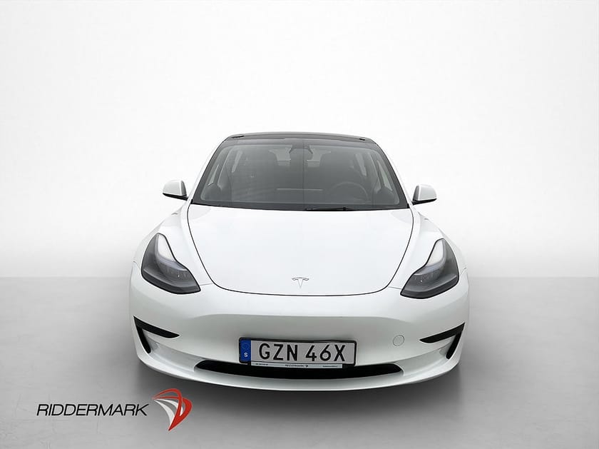 Bild 2 av Tesla Model 3 Standard Range Autopilot Panorama Svensksåld