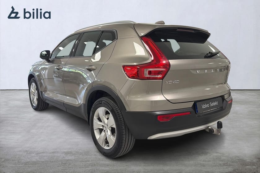 Bild 2 av Volvo XC40 B4 AWD Bensin Mom Adv Navi Pro Edt