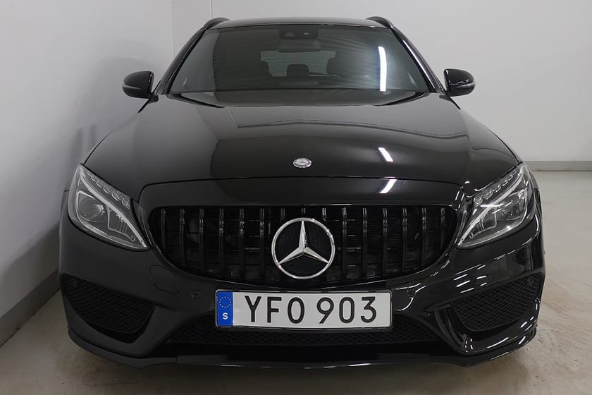 Bild 2 av Mercedes-Benz C 220 T d 4MATIC 9G-Tronic AMG Line Drag D-Värme Farthål