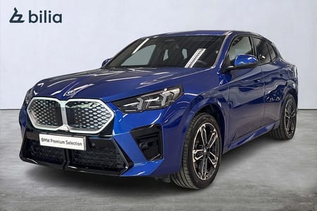 BMW iX2 xDrive30 xDrive 30 M-Sport | Aktiv farthållare | Drag | Backkame