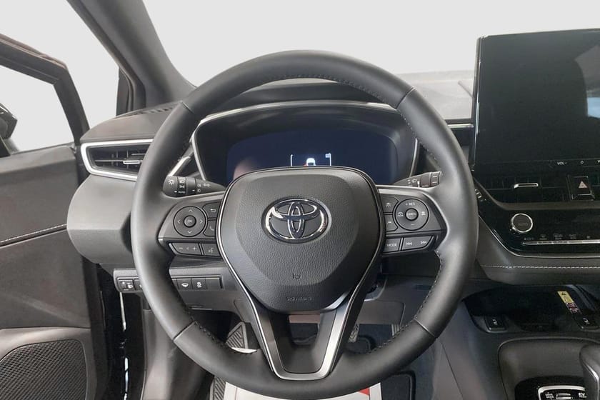 Bild 2 av Toyota Corolla Hybrid 1,8 5dr Active Plus