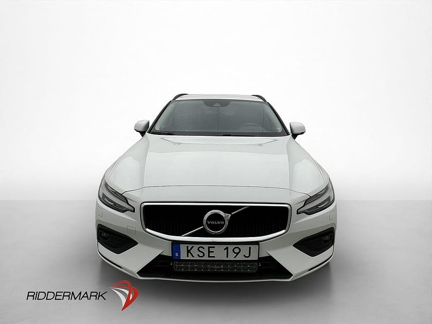 Bild 2 av Volvo V60 D3 Momentum 150hk Värmare Drag VOC P-Sensorer Navi
