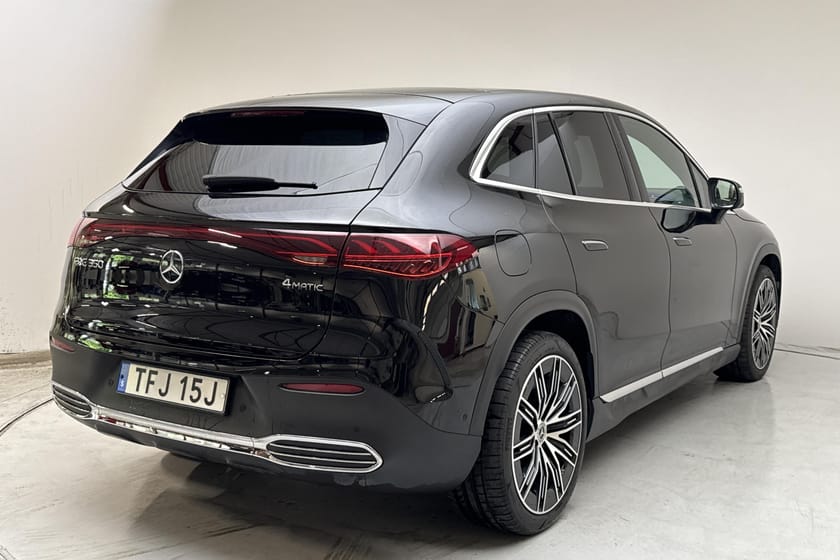 Bild 3 av Mercedes-Benz EQE SUV 350 4MATIC (292hk) AMG Line 360 kamera