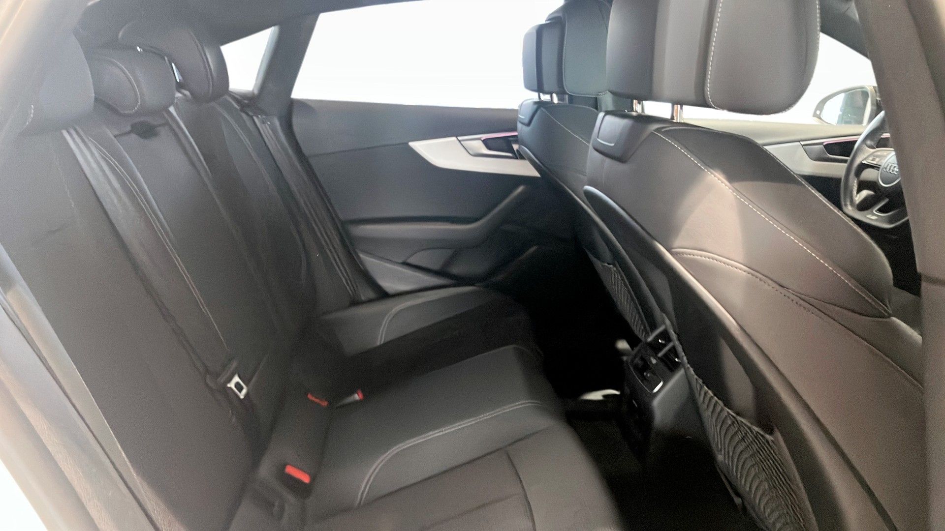 Audi A5 2023, bild 6/9