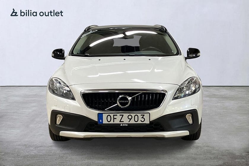 Bild 3 av Volvo V40 Cross Country D2 Business 120hk Panorama P-värm PDC