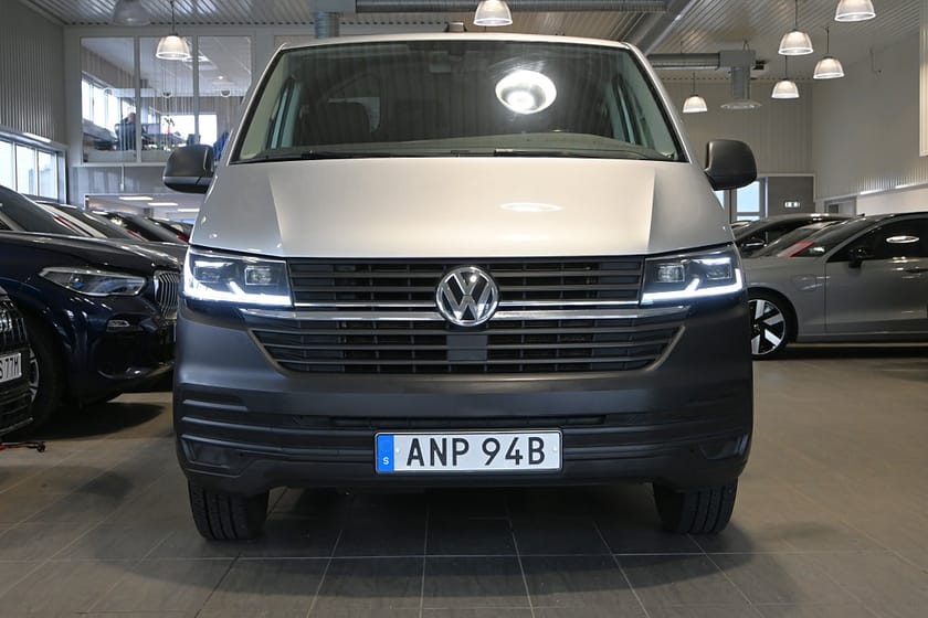Bild 5 av Volkswagen Transporter T30 TDI 150hk DSG Komfort LED Värmare Drag