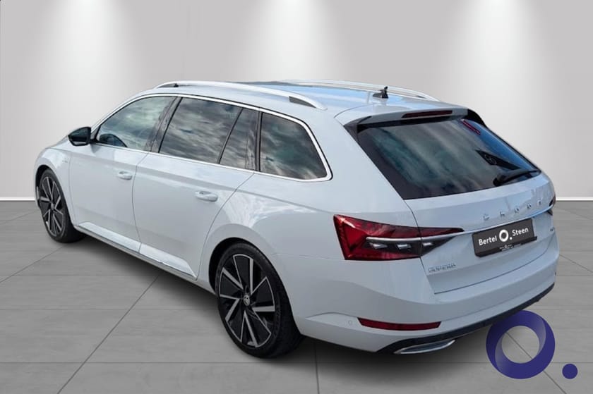 Bilde 3 av Škoda Superb Stasjonsvogn 2.0 TDI 190HK 4x4 L&K / Topp utgave!