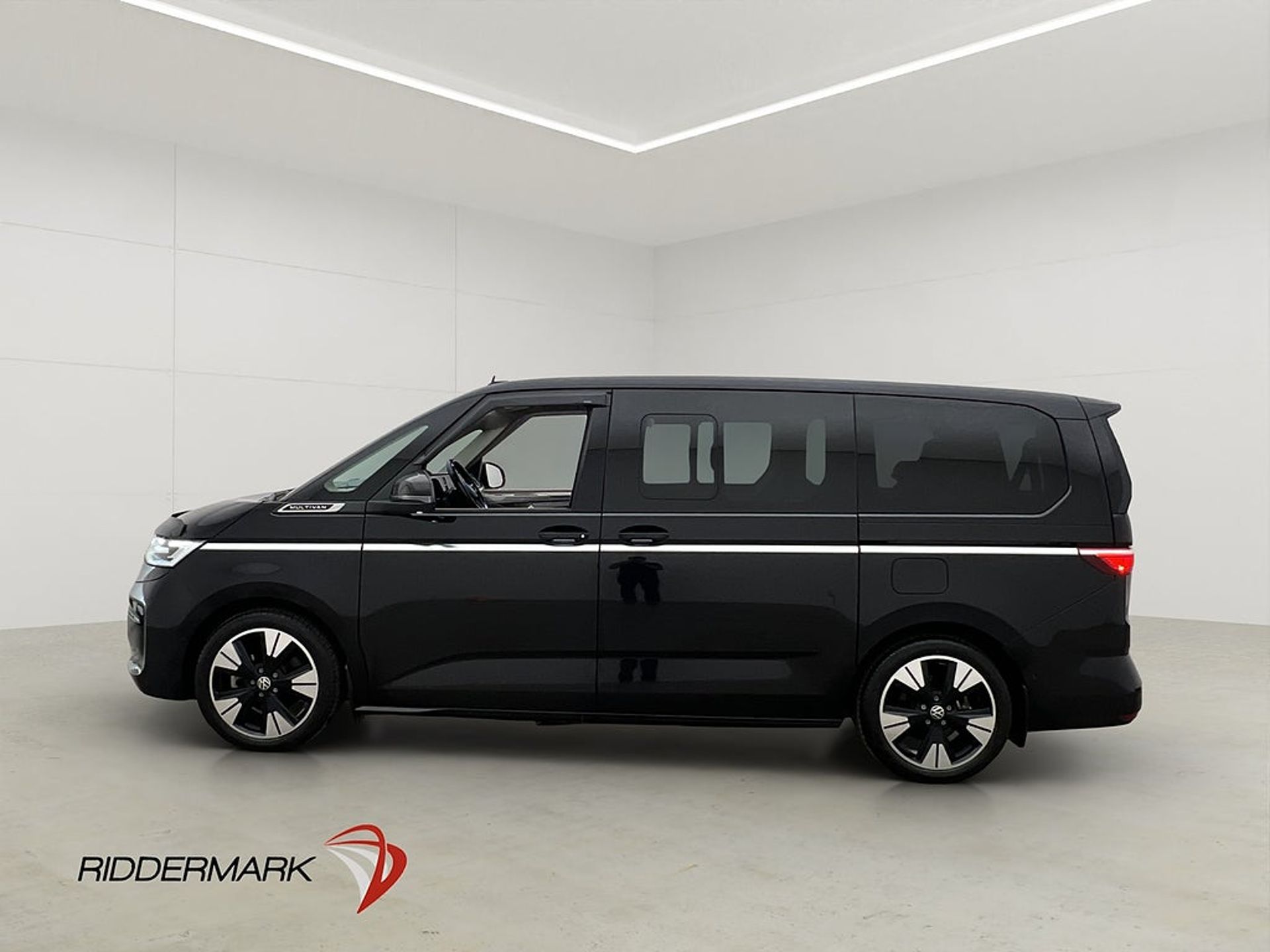 Volkswagen Multivan 2023, bild 6/10