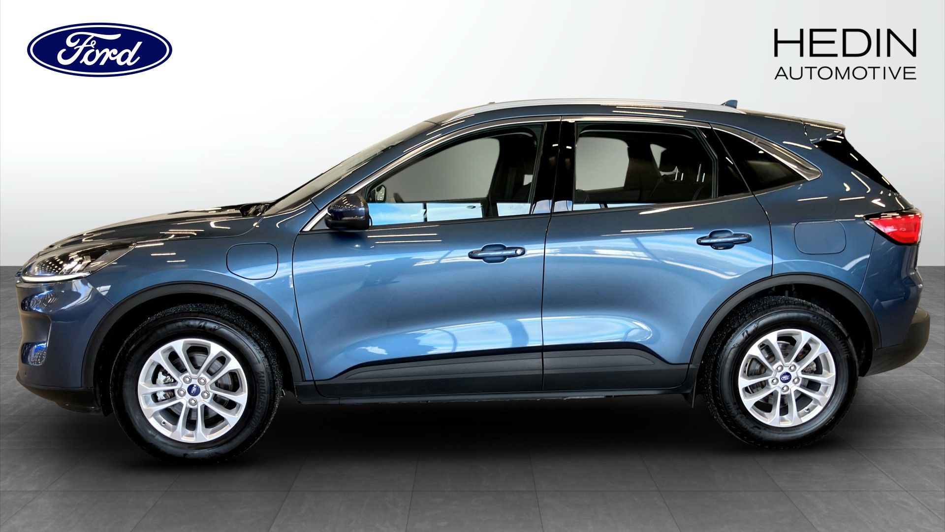Ford Kuga Plug-In Hybrid 2023, bild 6/18