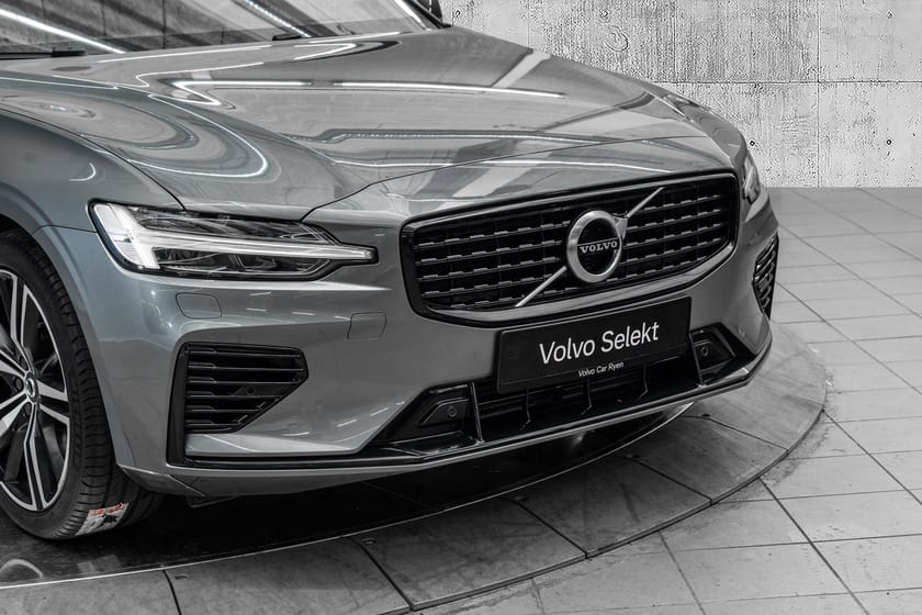 Bilde 4 av Volvo V60 AWD T8 R-Design | AktivLED Hengerfeste Head-Up Display
