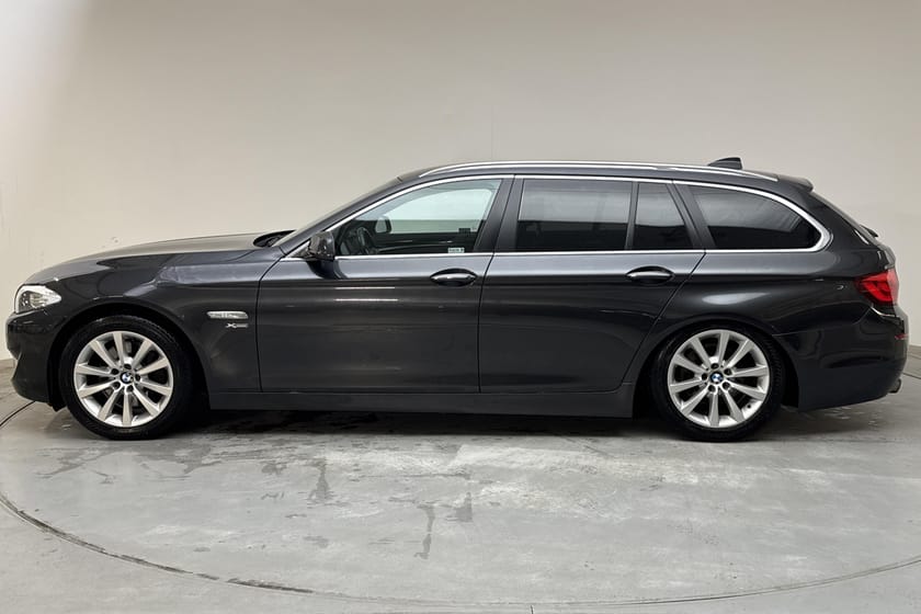 Bild 3 av BMW 528i xDrive Touring Touring, F11 (245hk) Reparationsobjekt