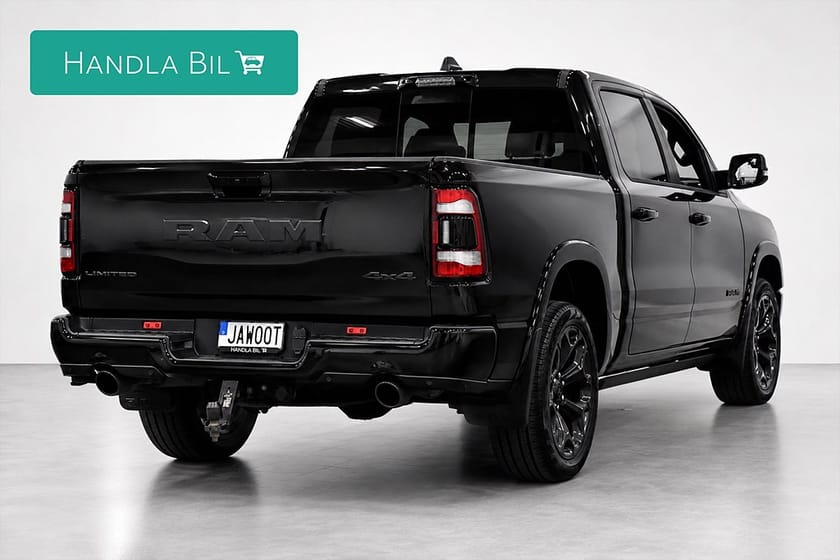 Bild 4 av RAM 1500 Crew Cab 5.7 V8 HEMI Limited Night Luft H/K Pano HUD Moms