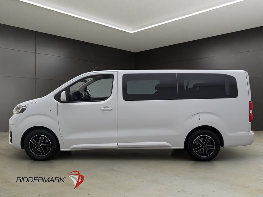 Bild 5 av Toyota Proace Verso Extra Lång PDC CarPlay 9-Sits MOMS