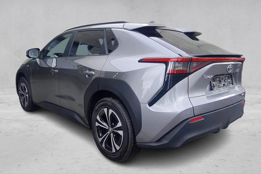 Bilde 3 av Toyota bZ4X AWD Active Tech - LED - Adaptiv cruise - Kamera +++
