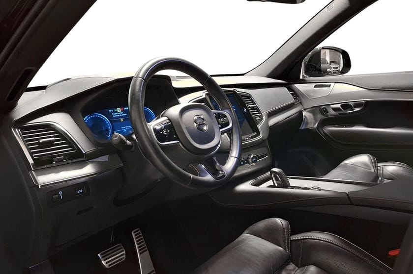 Bild 4 av Volvo XC90 7 Säten B5 AWD Geartronic R-design,7sits, Pano, B&W, HuD