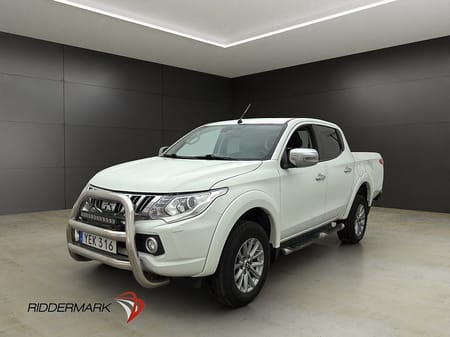 Mitsubishi L200 Dubbelhytt 2.4 4WD Business Dragkrok Kamera Skinn MOMS