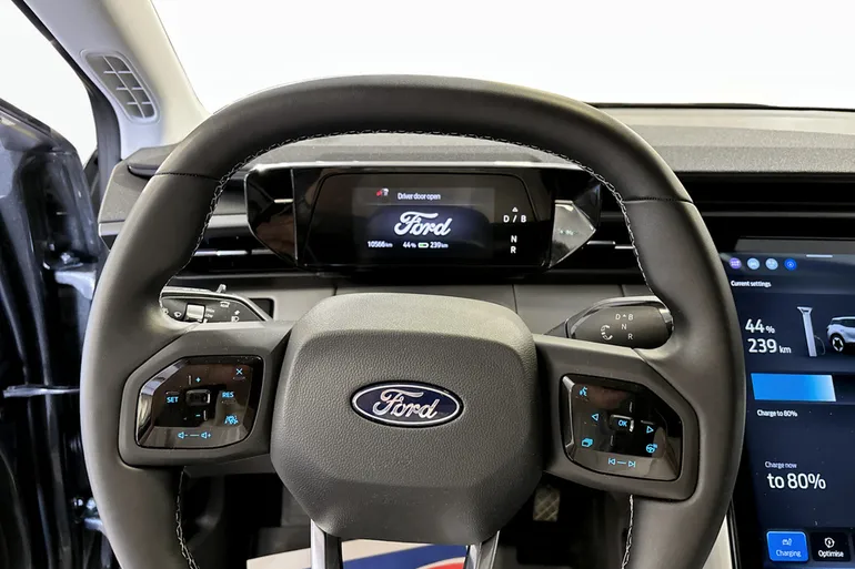 Ford Explorer EV Extended Range RWD