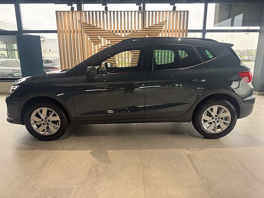 Bild 2 av SEAT Arona 1.0 TSI 115 DSG FR